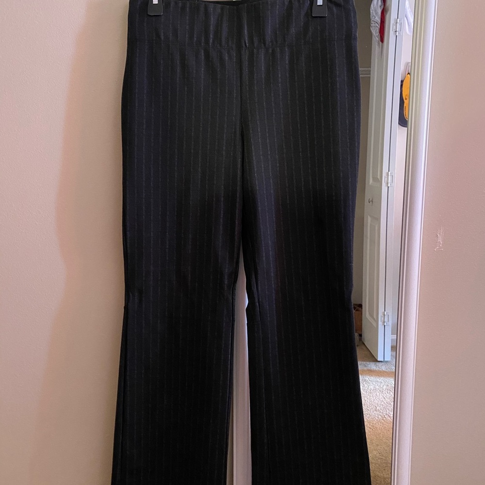 Black/ grey stripe dress pants